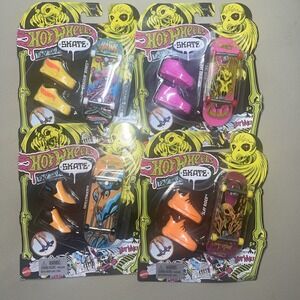 Hot Wheels Skate Fingerboard Tony Hawk Set Of 4
